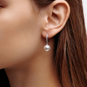 Stř&iacute;brn&eacute; n&aacute;u&scaron;nice "Melodie"